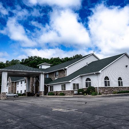 Savanna Inn & Suites Extérieur photo