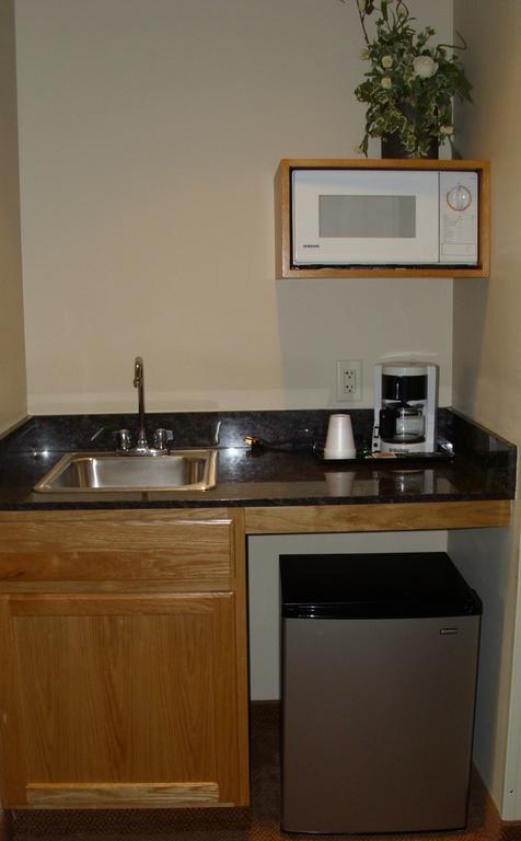 Savanna Inn & Suites Chambre photo